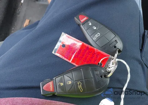 2013 Dodge Challenger R/T from USA, damaged, VIN 2C3CDYBT8DH681926